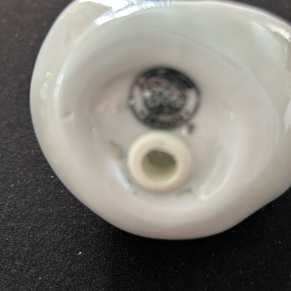 Nativities Angel with Holy Family Ornament - Picture 6 of 8